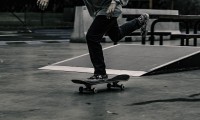 三将因伤倒地仍死守最后防线，五人制足球1球小胜引网友集体热泪